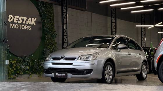 CITROËN C4 2.0 EXCLUSIVE SPORT 16V FLEX 4P AUTOMÁTICO CITROËN C4 2.0 EXCLUSIVE SPORT 16V FLEX 4P AUTOMÁTICO